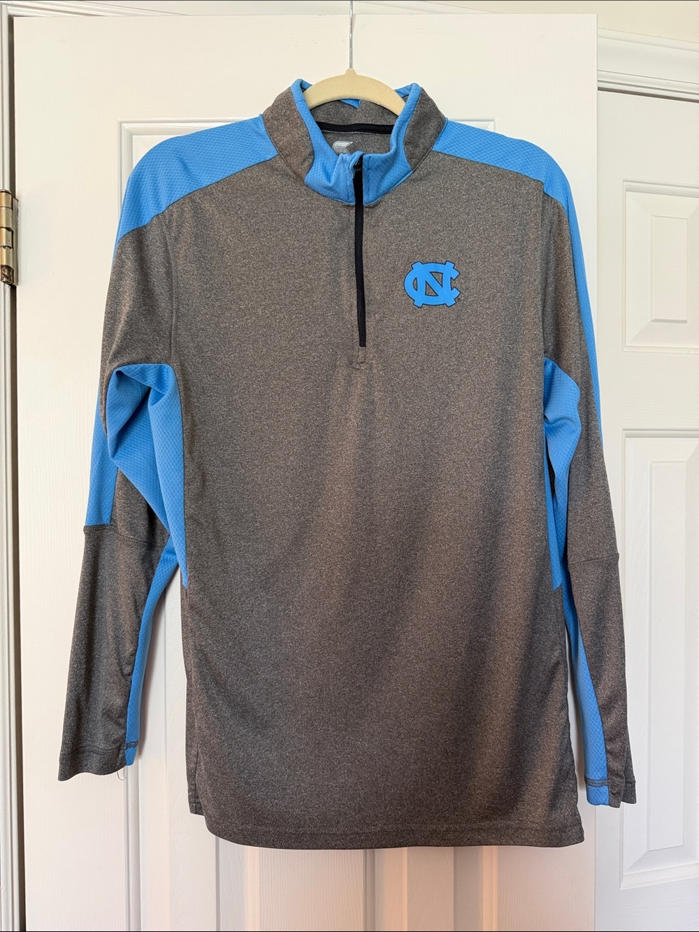 North Carolina Tar Heels Grey & Carolina Blue 1/4 Zip Pullover